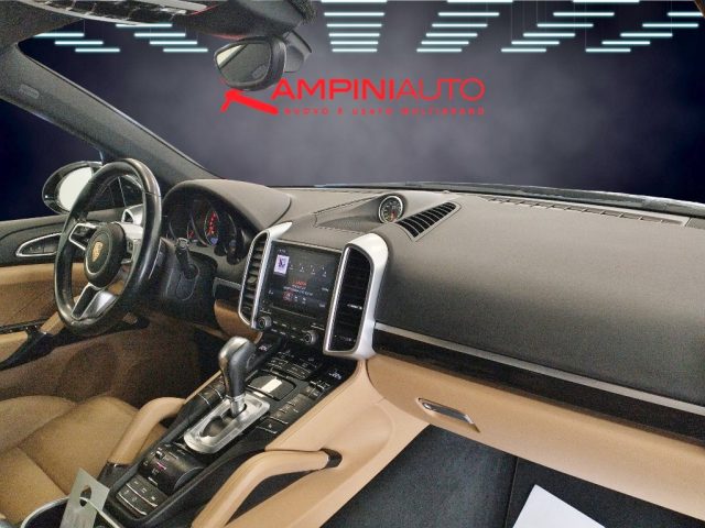 PORSCHE Cayenne usata 17