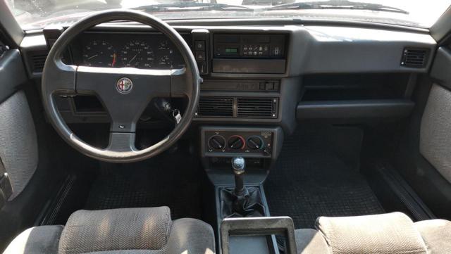 ALFA ROMEO 75 usata 30