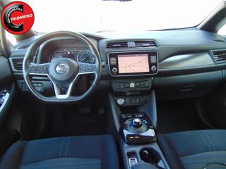 NISSAN Leaf usata, con Autoradio