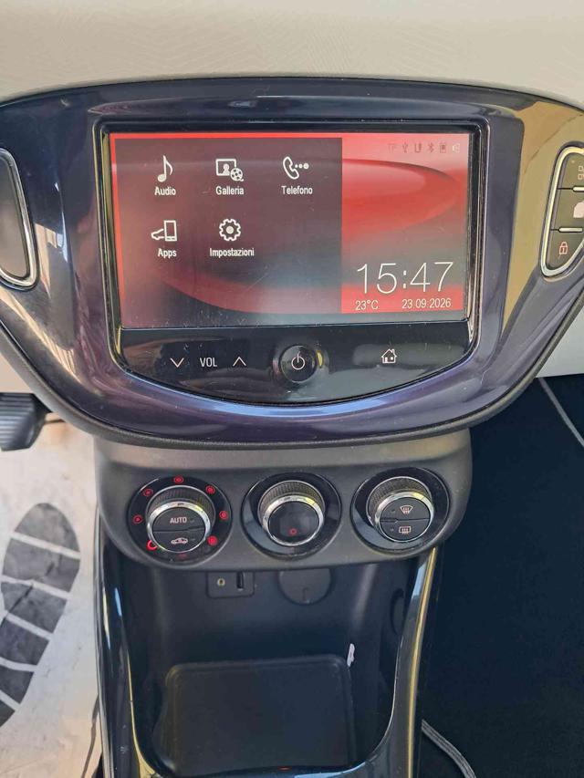 OPEL Adam usata, con Sedile posteriore sdoppiato