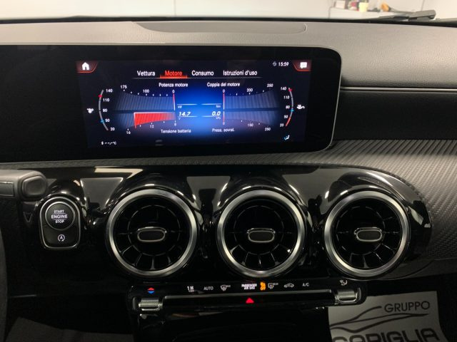 MERCEDES-BENZ CLA 180 usata, con Specchietti laterali elettrici