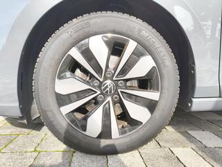 VOLKSWAGEN Golf usata, con Immobilizzatore elettronico