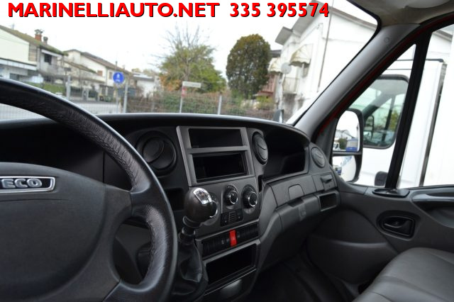 IVECO Daily usata 10