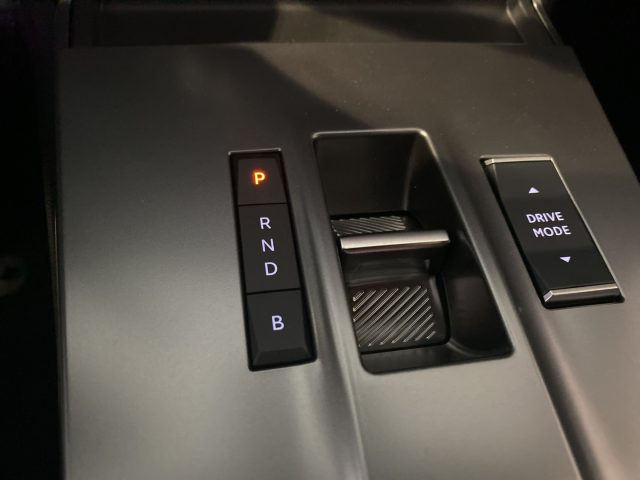 OPEL Mokka-e usata 17