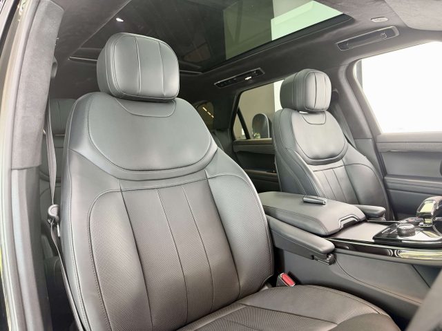 LAND ROVER Range Rover Sport usata, con Interni in pelle