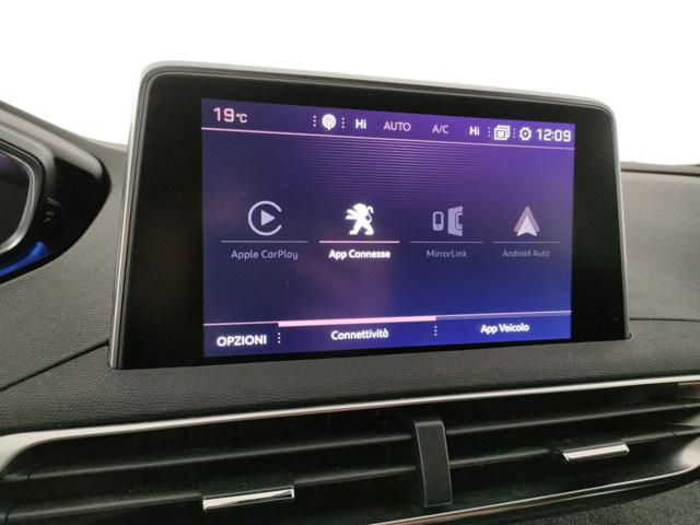 PEUGEOT 3008 usata, con Volante in pelle