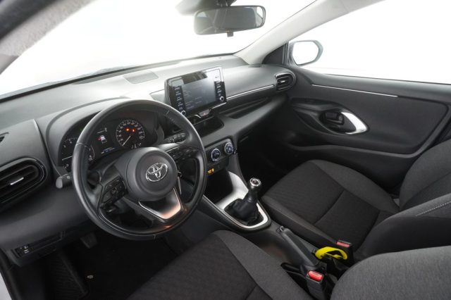 TOYOTA Yaris usata 8