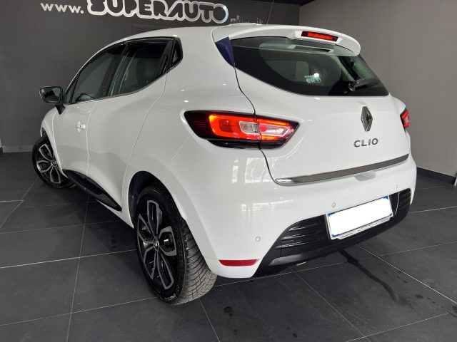 RENAULT Clio usata, con Airbag laterali