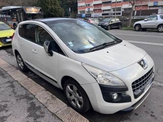 PEUGEOT 3008 1.6 e-HDi 112CV cambio robotizzato Stop&Start Tecn