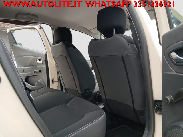 RENAULT Clio usata, con Specchietti laterali elettrici