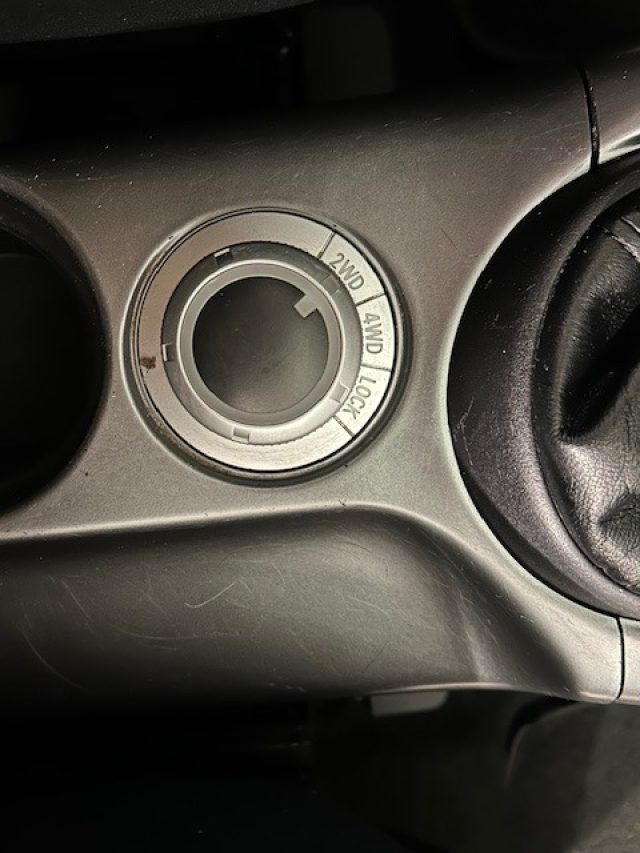 MITSUBISHI Outlander usata, con Volante in pelle