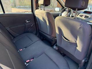 RENAULT Clio usata, con Climatizzatore