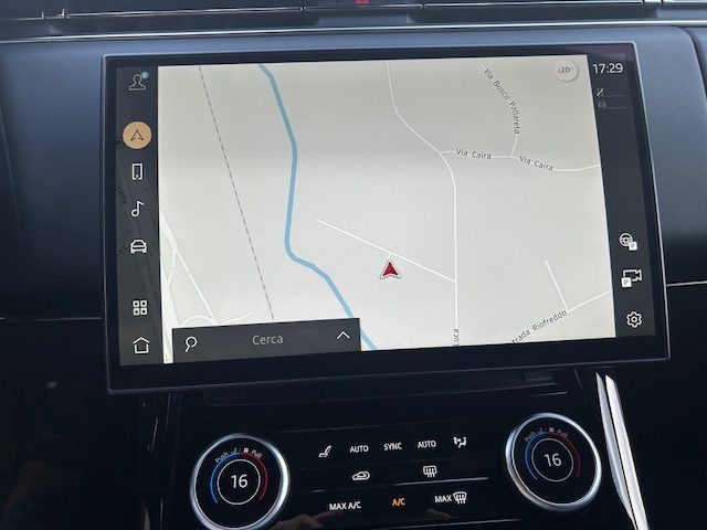 LAND ROVER Range Rover Sport usata, con Interni in pelle