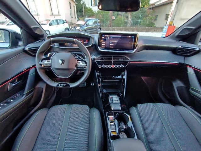 PEUGEOT 208 usata, con Controllo automatico clima
