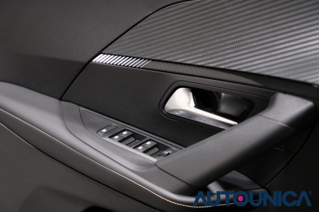 PEUGEOT 2008 usata, con Frenata d