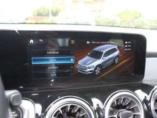 MERCEDES-BENZ GLB 180 usata, con Specchietti laterali elettrici