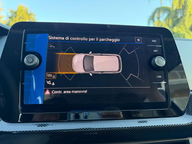 VOLKSWAGEN T-Cross usata, con Park Distance Control