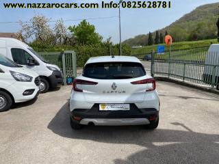 RENAULT Captur usata, con Volante in pelle