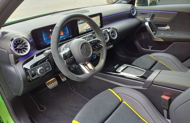 MERCEDES-BENZ A 45 S AMG usata, con Chiusura centralizzata