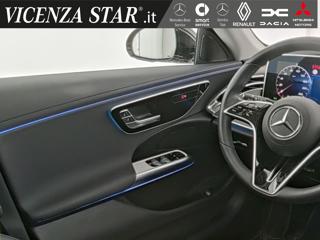 MERCEDES-BENZ E 220 usata, con Climatizzatore