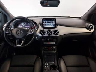 MERCEDES-BENZ B 180 usata, con Chiusura centralizzata