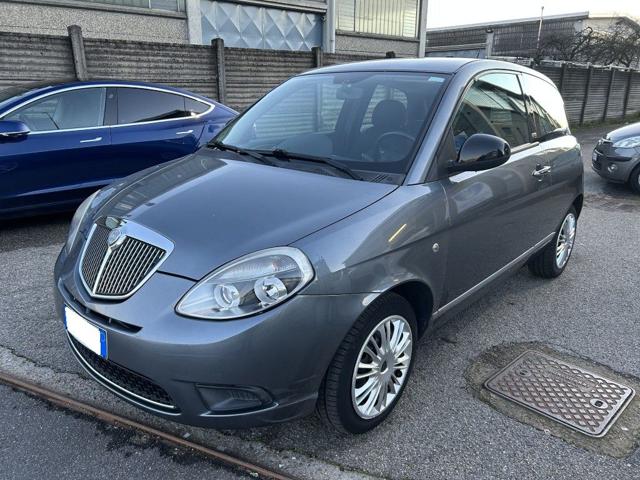 LANCIA Ypsilon usata, con Airbag