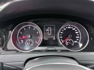 VOLKSWAGEN Golf usata, con Vivavoce