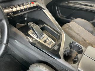 PEUGEOT 5008 usata, con USB