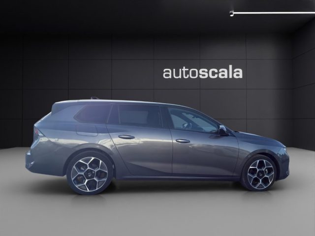 OPEL Astra usata, con Cerchi in lega