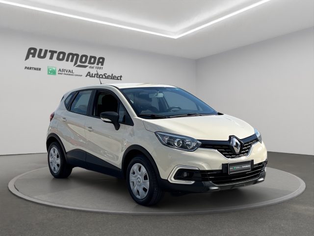 RENAULT Captur usata 2
