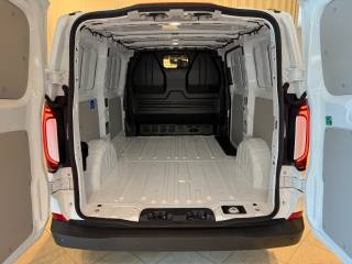 VOLKSWAGEN Transporter usata, con Autoradio