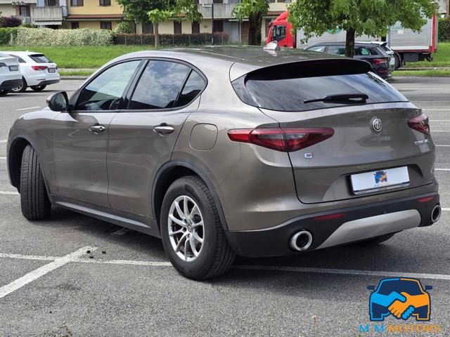 ALFA ROMEO Stelvio usata, con Cerchi in lega