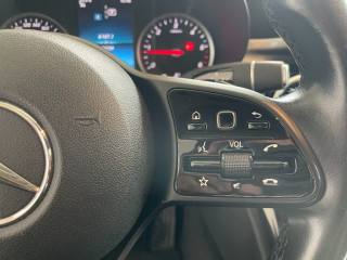 MERCEDES-BENZ C 180 usata, con Sistema di navigazione