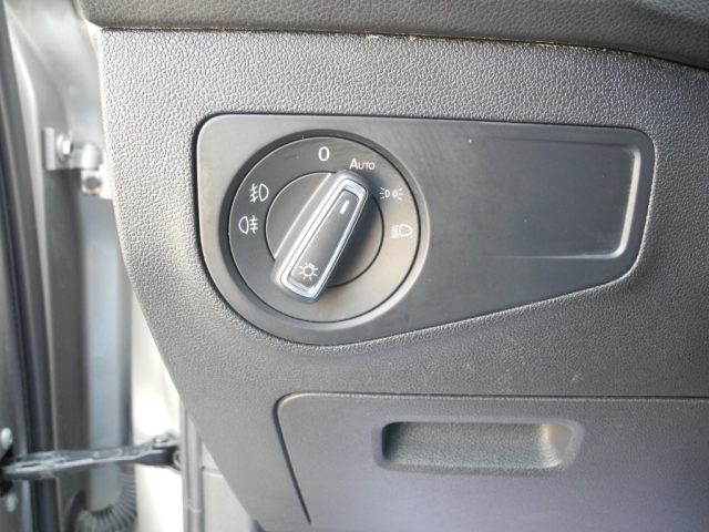 VOLKSWAGEN Tiguan usata, con Sistema di avviso di distanza