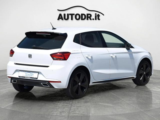 SEAT Ibiza usata, con USB