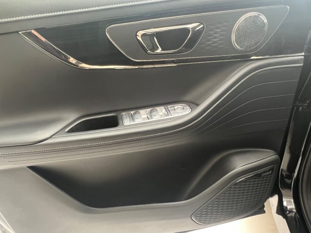 OMODA 5 usata, con USB