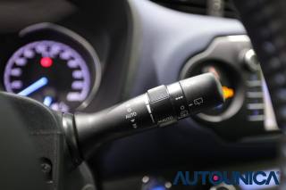 TOYOTA Yaris usata, con Sensore di luce