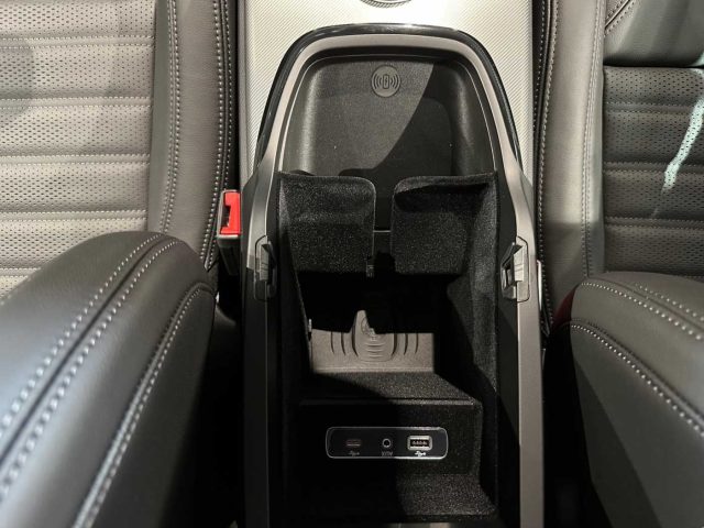 ALFA ROMEO Stelvio usata, con Sensori di parcheggio posteriori
