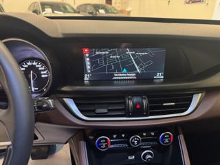ALFA ROMEO Stelvio usata, con Controllo automatico clima
