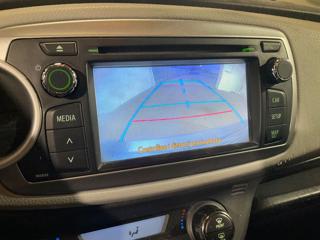 TOYOTA Yaris usata, con Lettore CD
