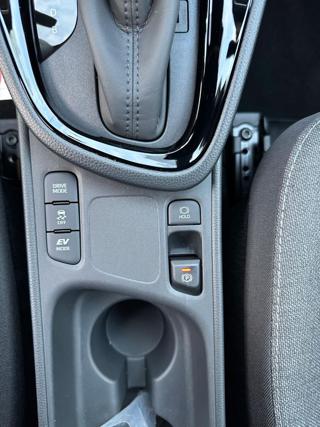 TOYOTA Yaris Cross usata, con ESP