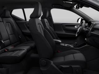 VOLVO EX40 usata, con Controllo trazione