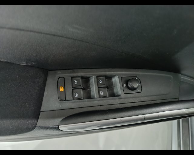 SKODA Fabia usata, con Specchietti laterali elettrici