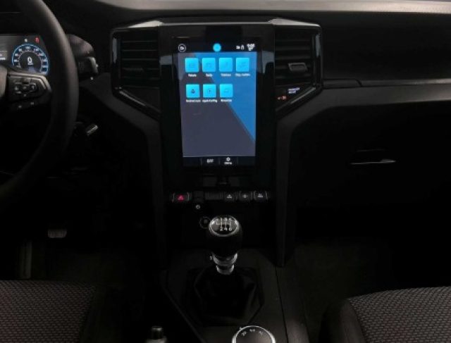 VOLKSWAGEN Amarok usata, con ESP