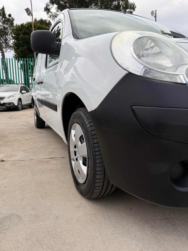RENAULT Kangoo usata, con Climatizzatore