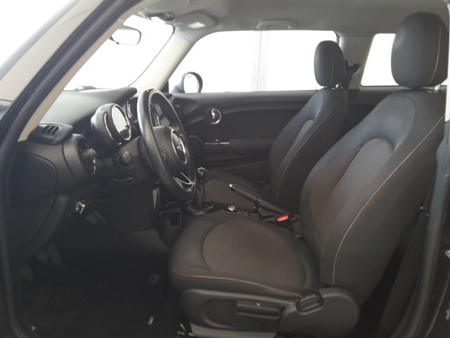 MINI One usata, con Alzacristalli elettrici