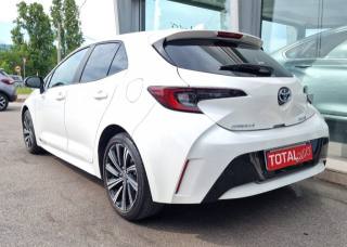 TOYOTA Corolla usata, con Autoradio