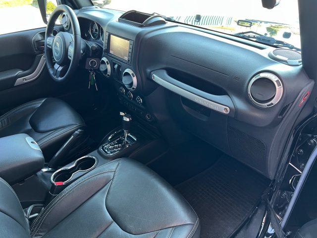 JEEP Wrangler usata, con Autoradio