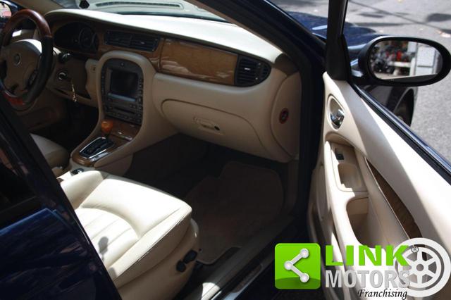 JAGUAR X-Type usata, con Sospensioni pneumatiche