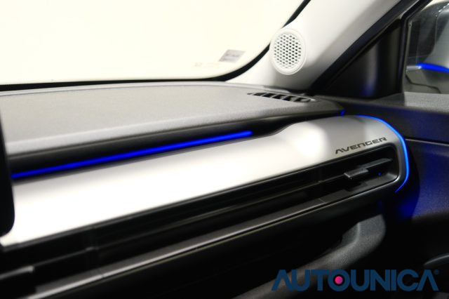 JEEP Avenger usata, con Isofix